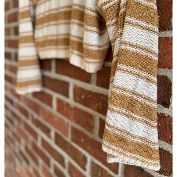 Billabong Striped Knit Sweater Mustard Yellow & Cream Cropped Pullover Medium - Picture 6 of 7